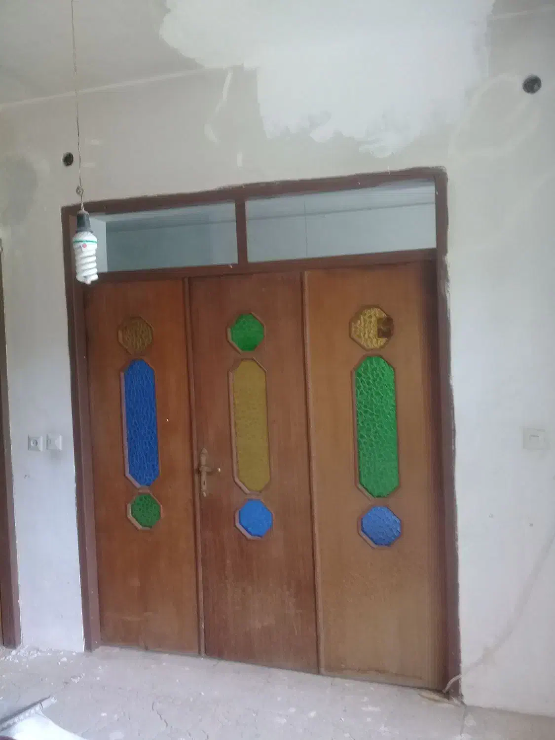 لنگه در چوب گردو|مصالح و تجهیزات ساختمان|خوانسار, |دیوار