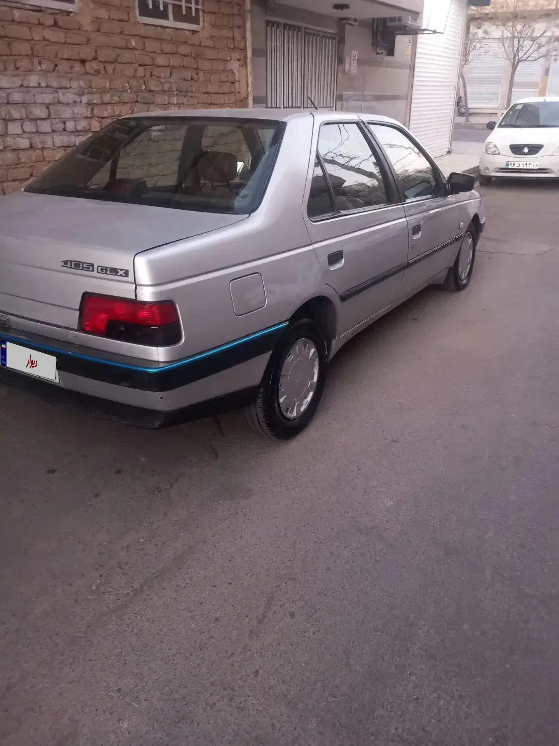 پژو405مدل 88دوگانه|خودرو سواری و وانت|قم, ولیعصر|دیوار