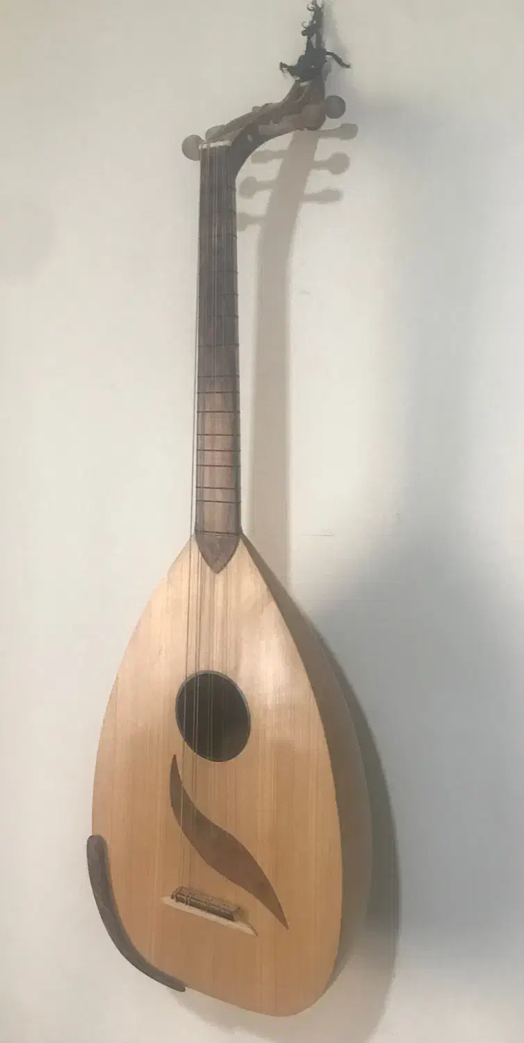 ساز سنتی (عود)و (عود لاوتا)|سازهای سنتی|گرگان, |دیوار