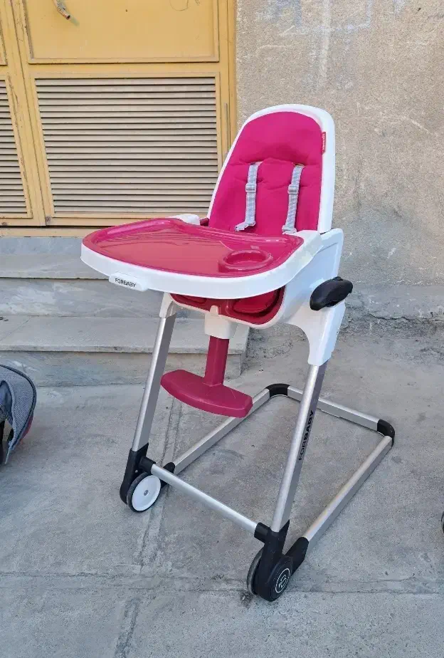 میز غذا کودک|تخت و صندلی بچه|بانه, |دیوار