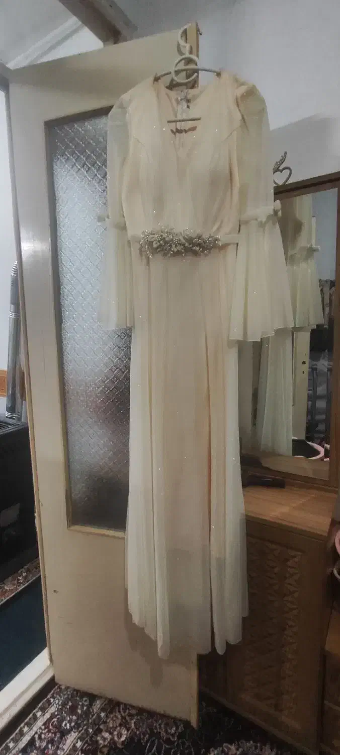 لباس مجلسی  فقط یکبار پوشیده شده|لباس|قم, شهرک مهدیه (مدرس)|دیوار