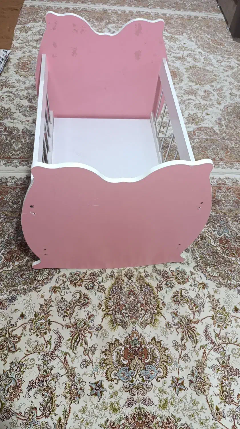 گهواره نوزاد|تخت و سرویس خواب|مرند, |دیوار