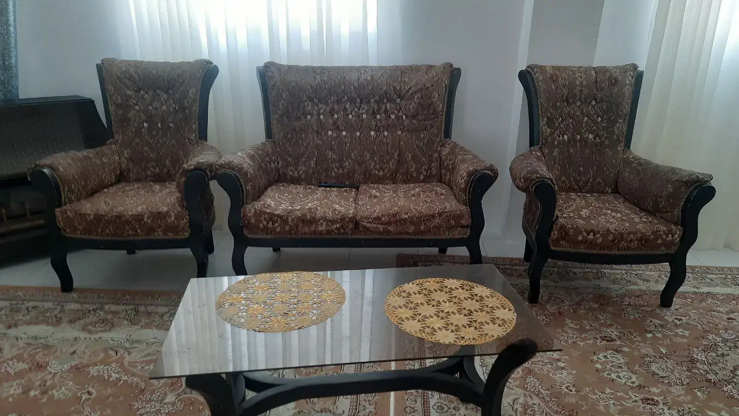 مبل ۷ نفره|مبلمان خانگی و میز عسلی|رودسر, |دیوار