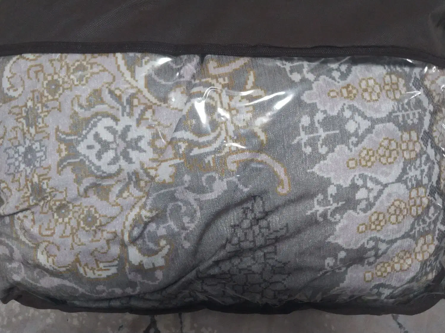 رو فرشی مثل خود فرش واقعی|روفرشی|اصفهان, شهرک میلاد|دیوار