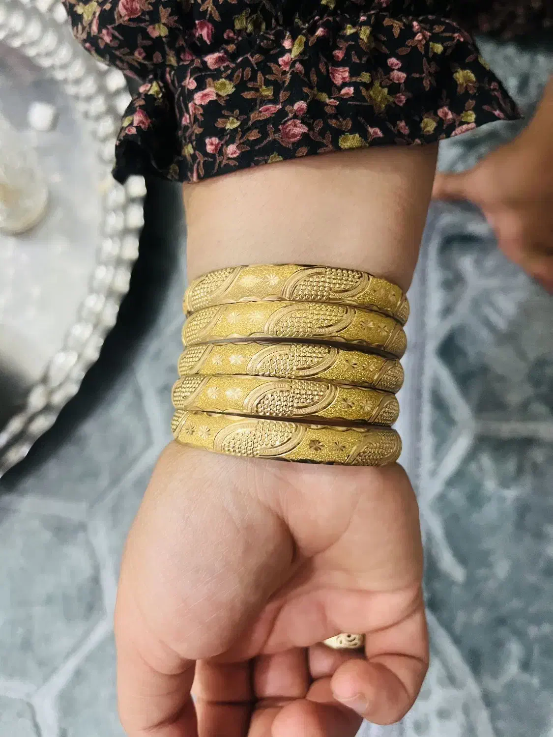 گلوبندو گوشوار والنگو|جواهرات|دهدشت, |دیوار