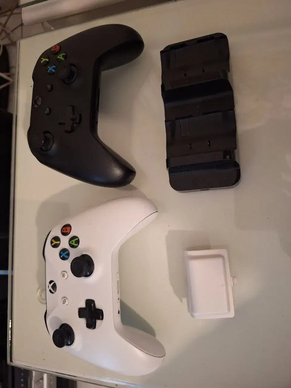 Xbox one s all digital 1 T دودسته|کنسول، بازی ویدئویی و آنلاین|تهران, توحید|دیوار