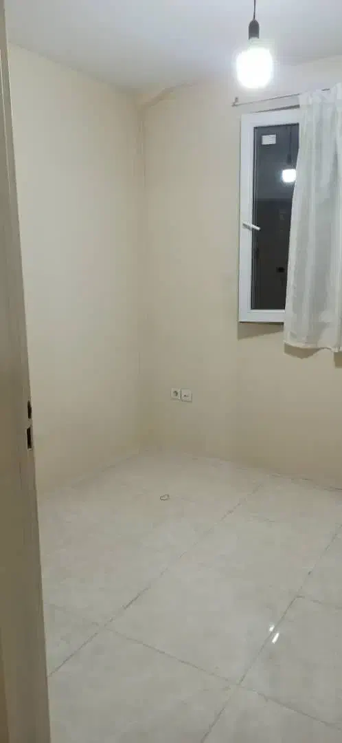 ۴۸م ۱خ ط۳ با پارکینگ منطقه۸خ حیدری ک عشقی