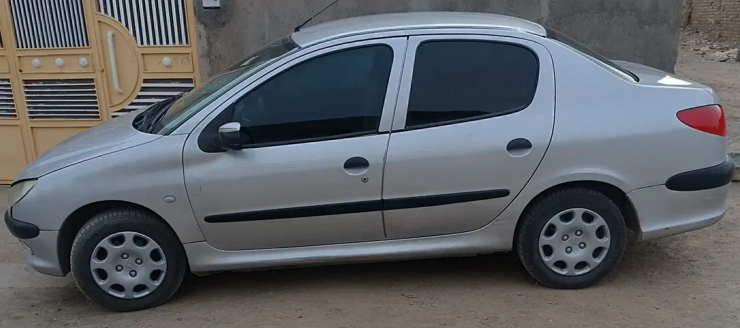 206نقره ای مدل 87 موتورمعمولی|خودرو سواری و وانت|سبزوار, شهرک ابوذر|دیوار