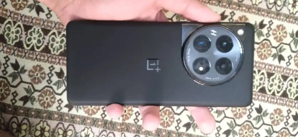 وان پلاس ۱۲|موبایل|تهران, فردوس|دیوار