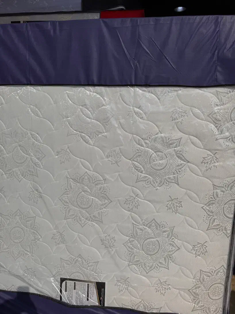 راحتی باتشکهای لوکس و باکیفیت و ارسال درب منزل|تشک تختخواب|رامسر, |دیوار