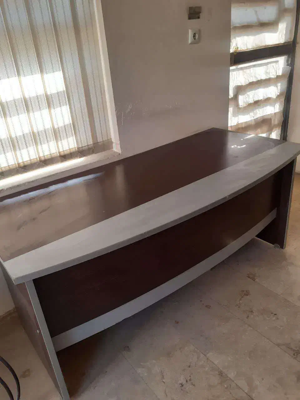 میز اداری -میز تحریر|میز تحریر و کامپیوتر|برخوار, |دیوار