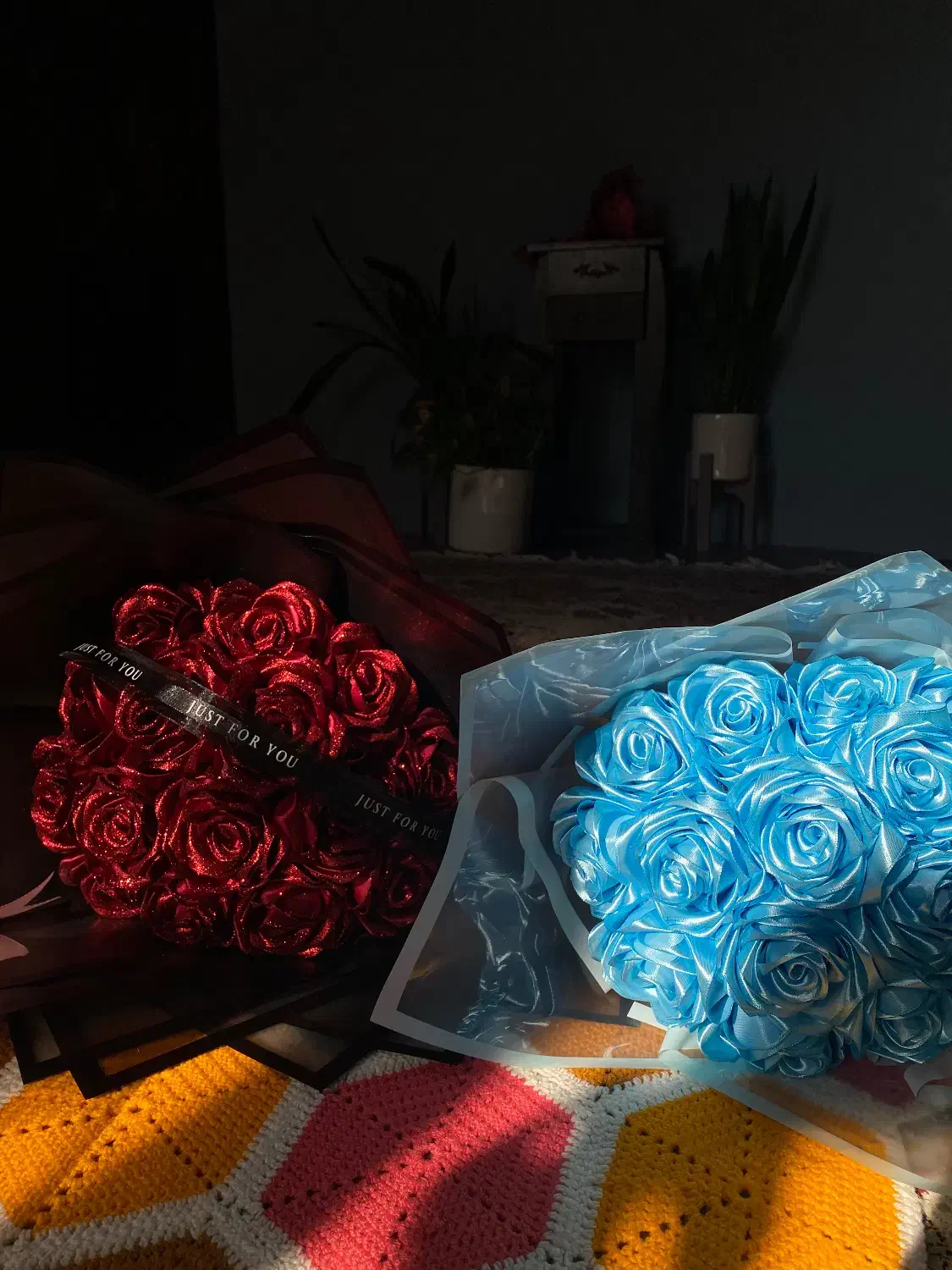 مناسب هرگونه هدیه|گل مصنوعی|آمل, |دیوار