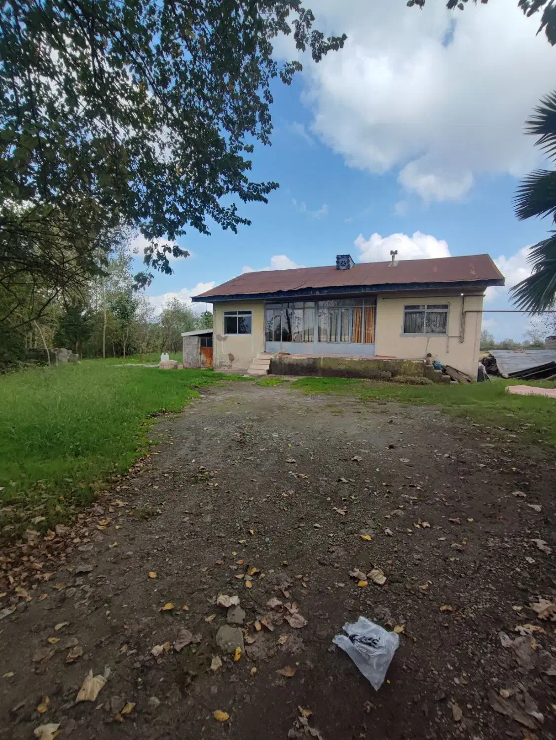 خانه و شالیزار/لب آسفالت چسبیده بهم/حومه خمام|فروش خانه و ویلا|خمام, |دیوار