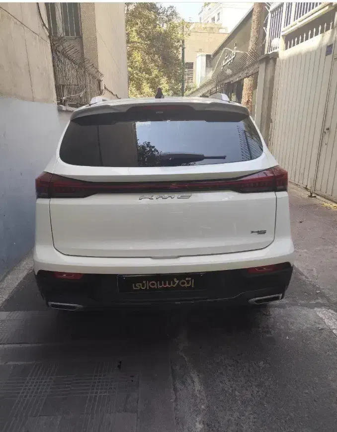 کی ام سی x5سفید|خودرو سواری و وانت|تهران, قیطریه|دیوار