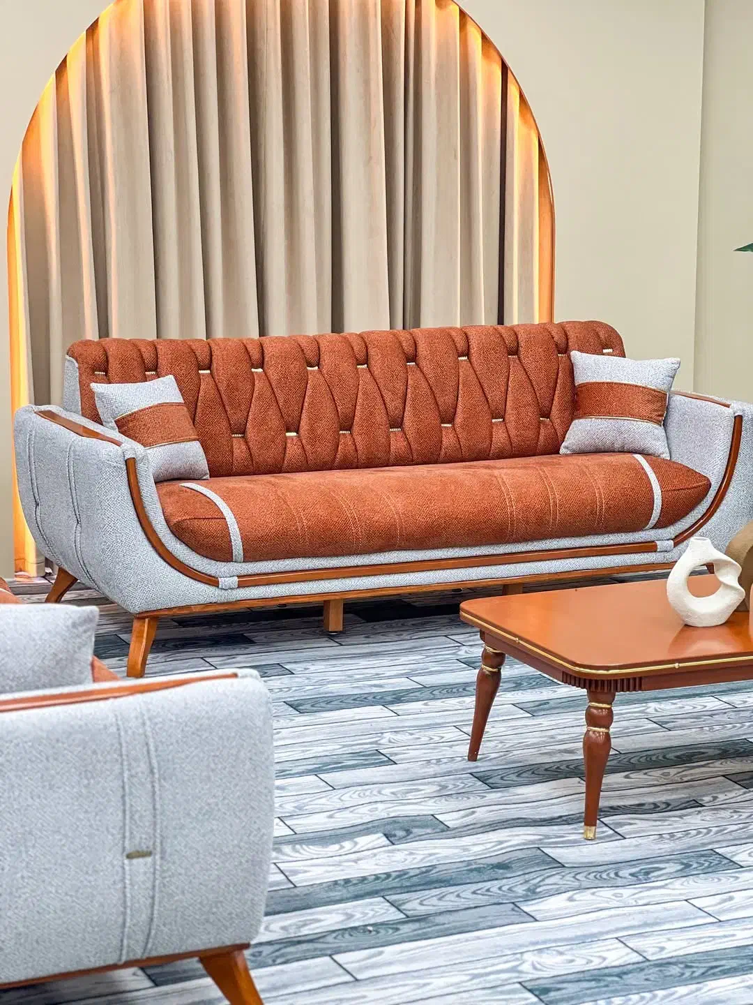 مبل پانیز.ست هشت نفره جذاب|مبلمان خانگی و میز عسلی|قم, نیروگاه|دیوار