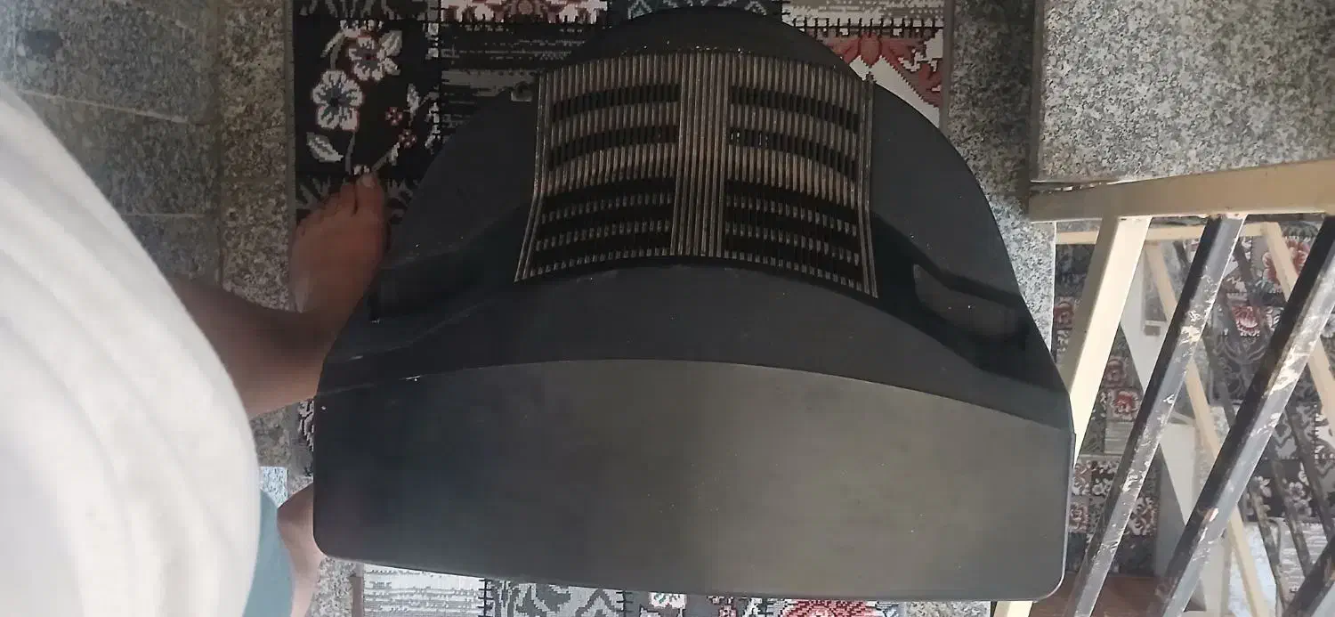 تلویزیون ۲۱اینچ صنام کاملاسالم|تلویزیون و پروژکتور|بروجرد, |دیوار