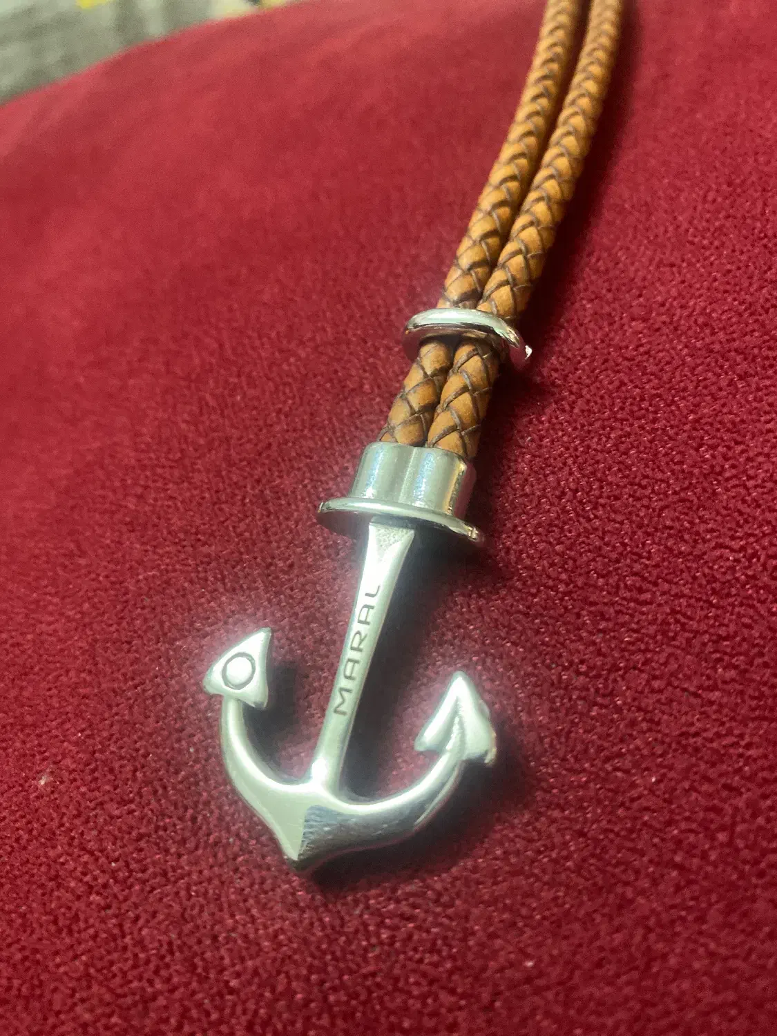 دستبند لنگر|اشیا|رشت, گلسار|دیوار