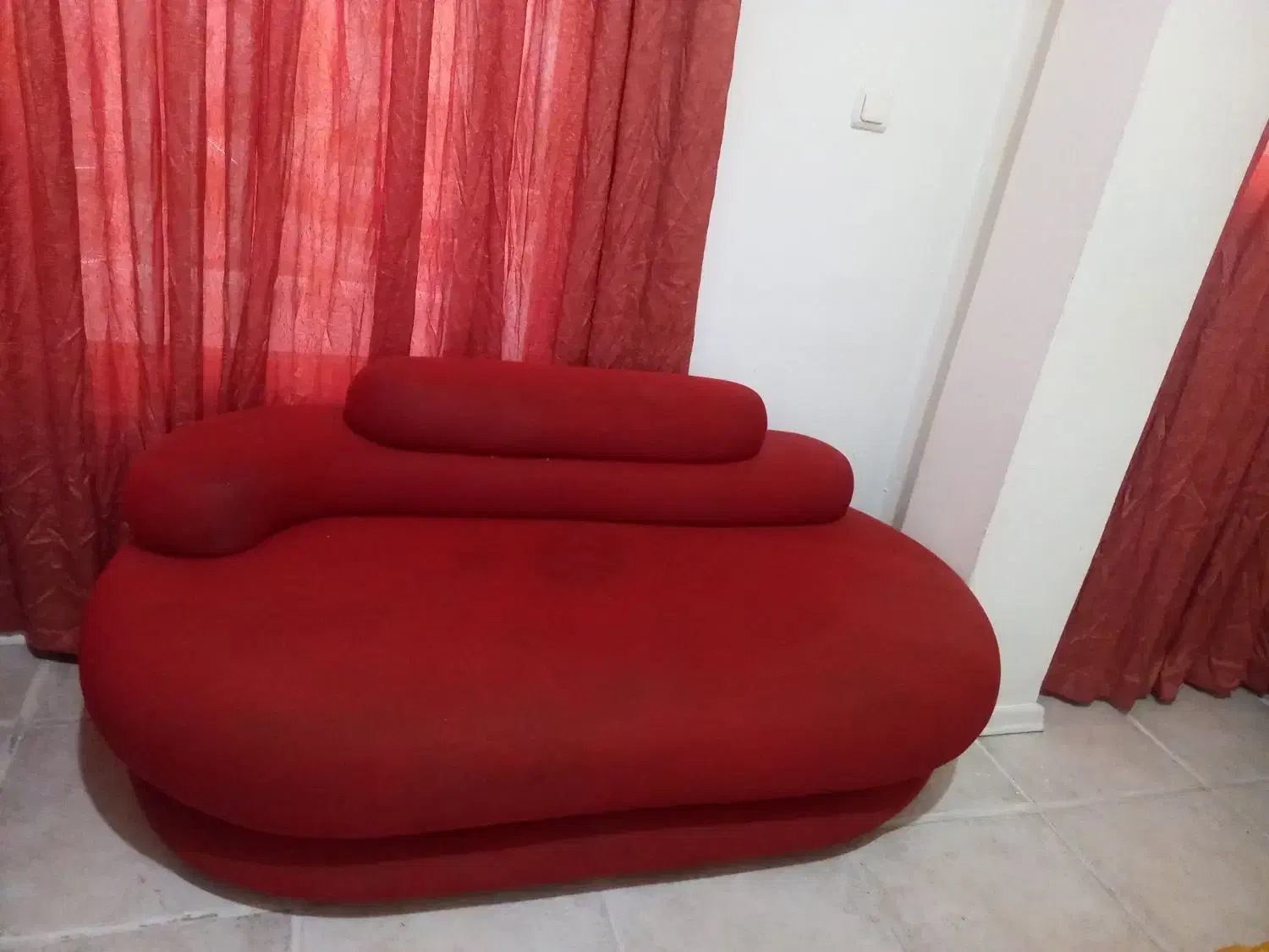 همخونه خانم موجه مرکز شهر|اجارهٔ آپارتمان|کیش, |دیوار