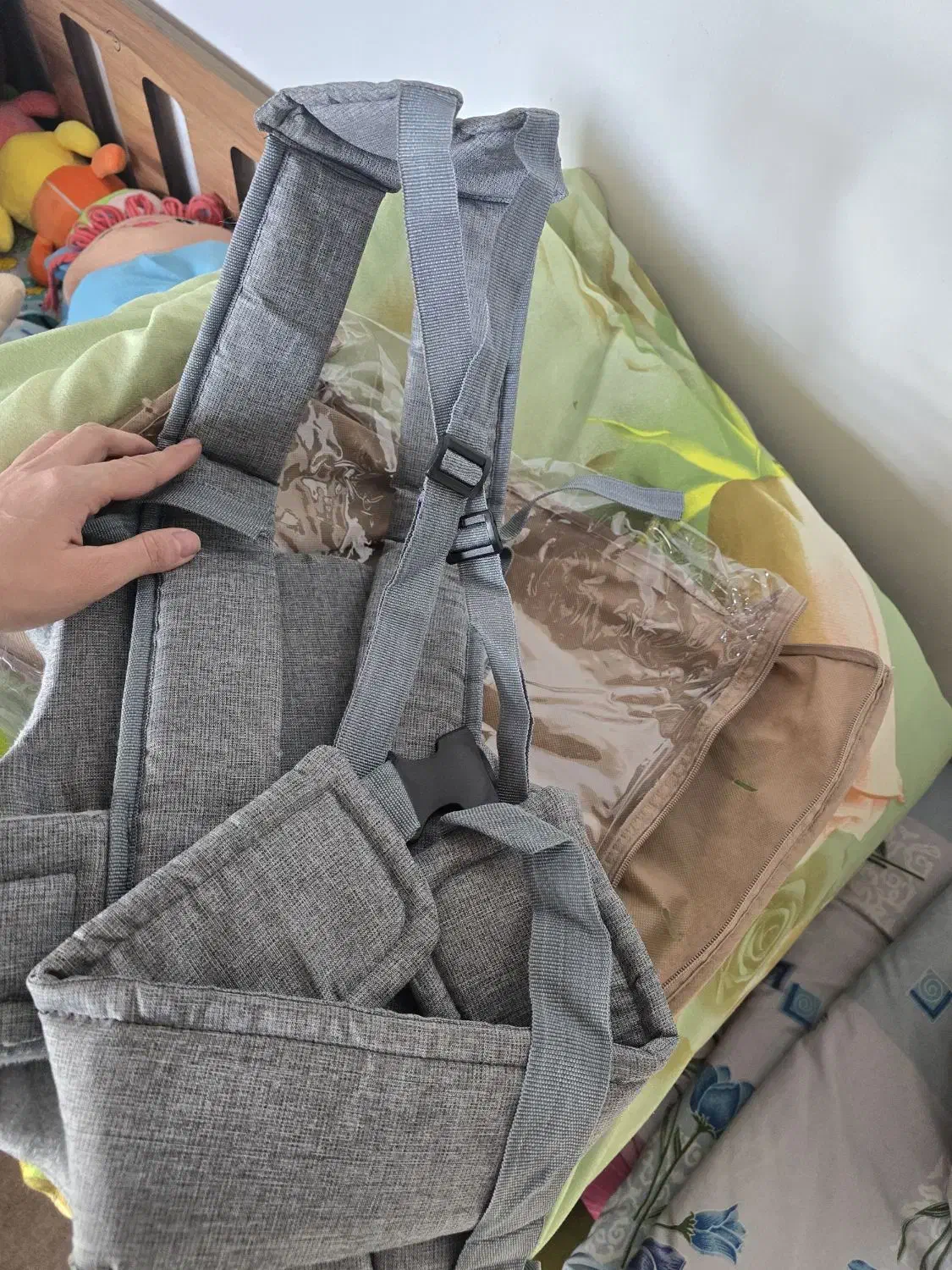 آغوشی کودک|کالسکه و لوازم جانبی|شیراز, تندگویان|دیوار