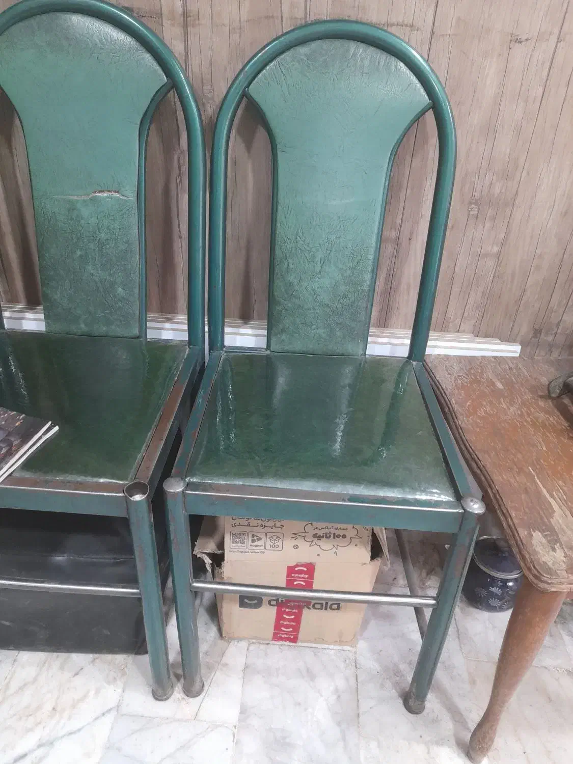 صندلی چهار عدد|صندلی و نیمکت|الوند, |دیوار