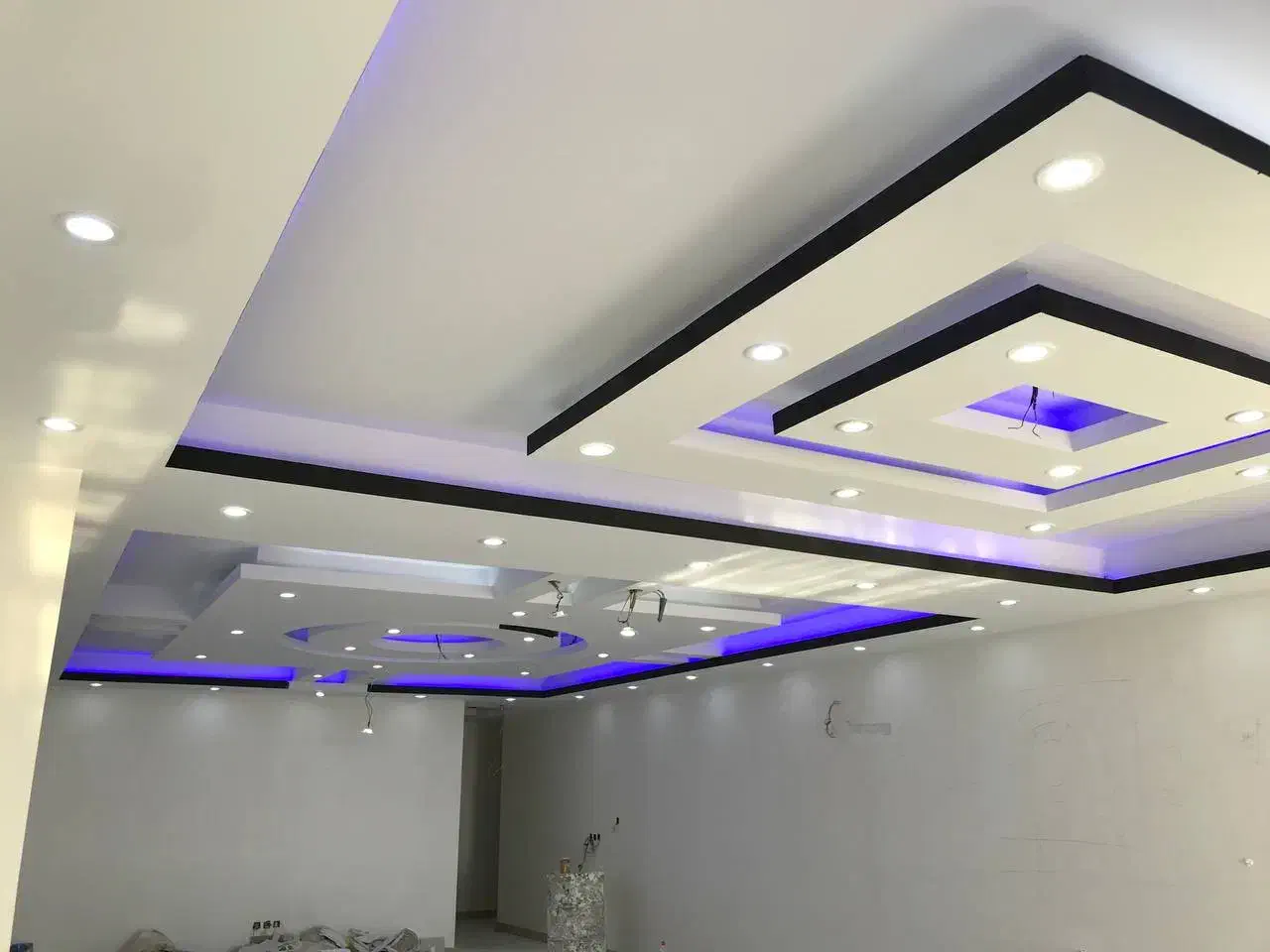 نقاشی ساختمان و نقاش ساختمانی تمام نقاط تهران|خدمات پیشه و مهارت|تهران, درختی|دیوار