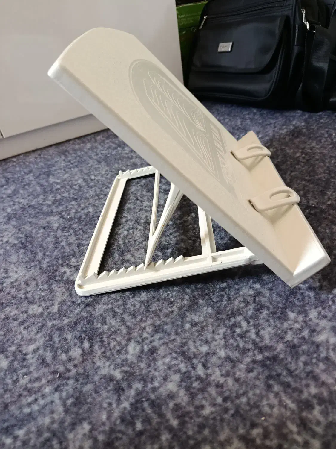 کتاب یار استند کتاب|لوازم التحریر|فولادشهر, مسکن مهر فولادشهر|دیوار