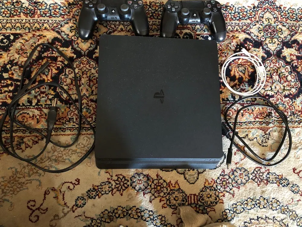 ps4 slim 500|کنسول، بازی ویدئویی و آنلاین|اصفهان, کردآباد|دیوار