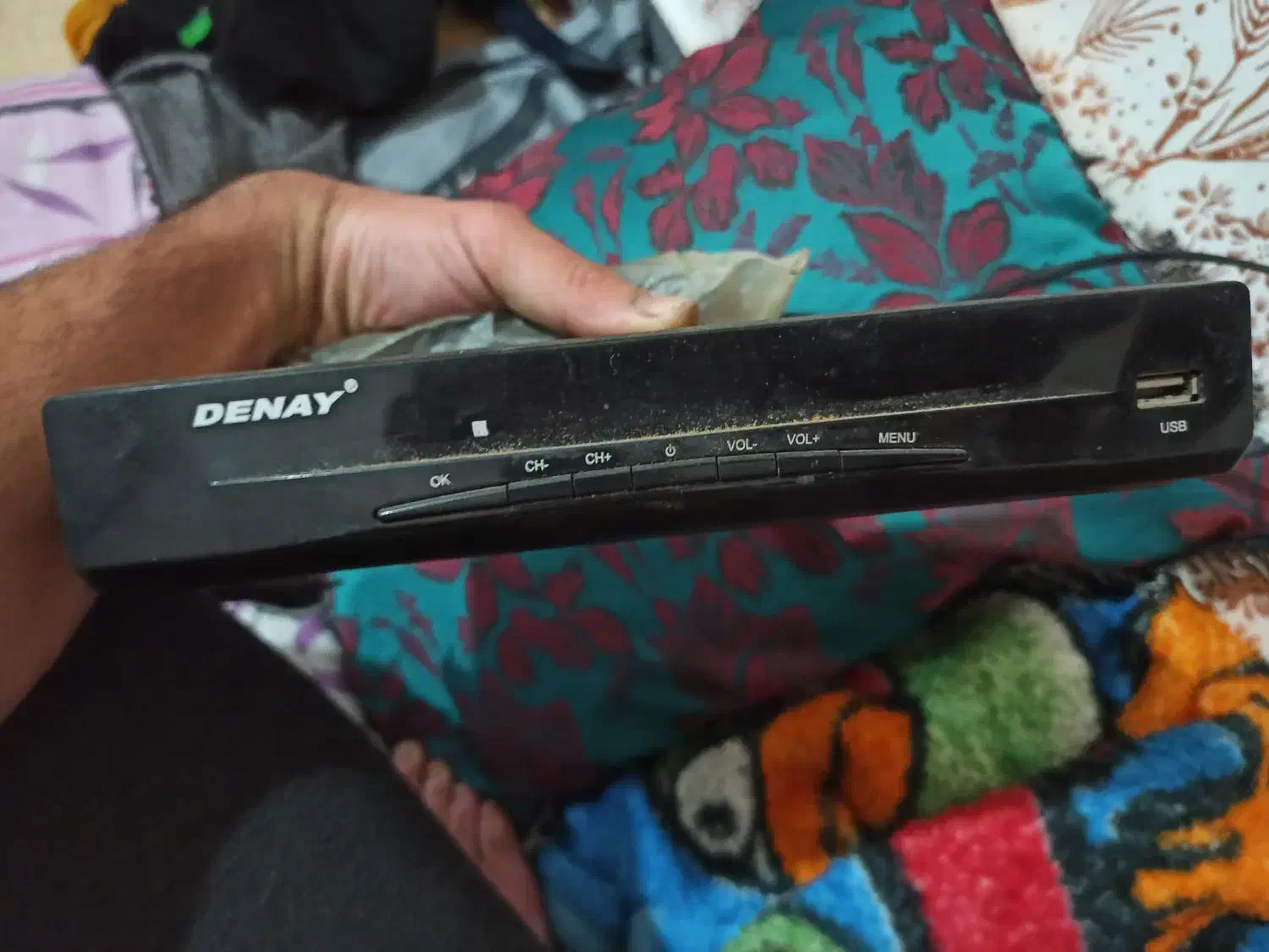 دستگاه کاملا سالم با کنترل|پخشکننده DVD و ویدیو|رشت, استقامت ۱|دیوار