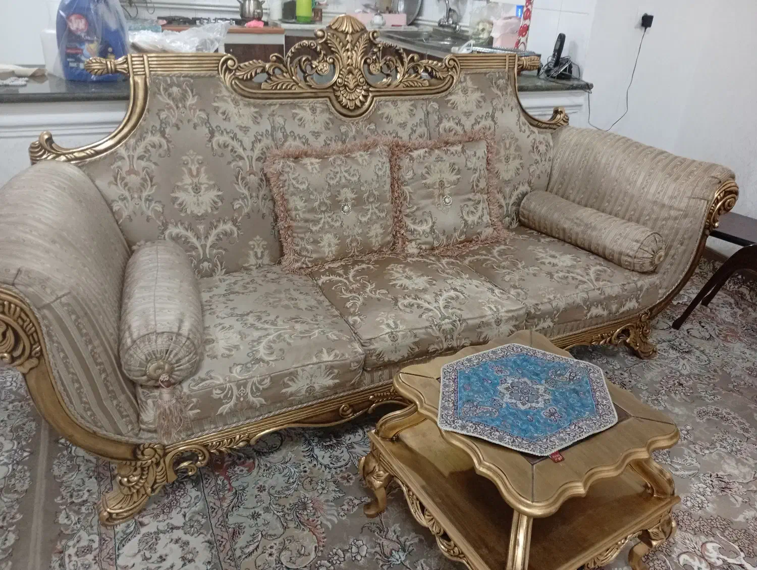 فروش مبل 9نفره سلطنتی|مبلمان خانگی و میز عسلی|ایلام, |دیوار