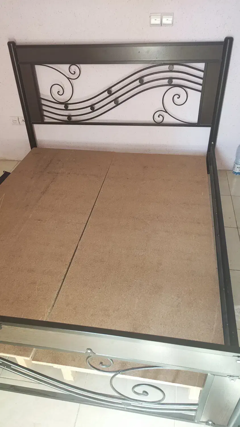 فروش تخت دونفره با تشک طبی|تخت و سرویس خواب|شیراز, فرهنگ شهر|دیوار