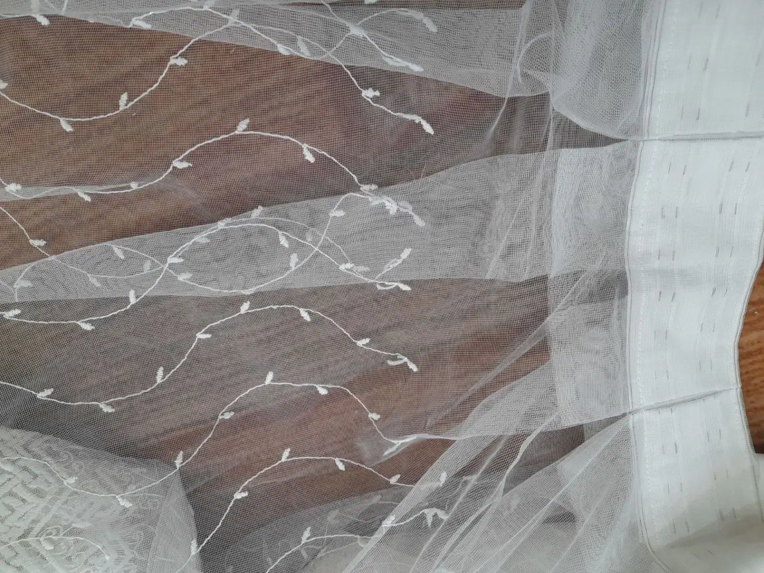 پرده|پرده، رانر، رومیزی|سراب, |دیوار