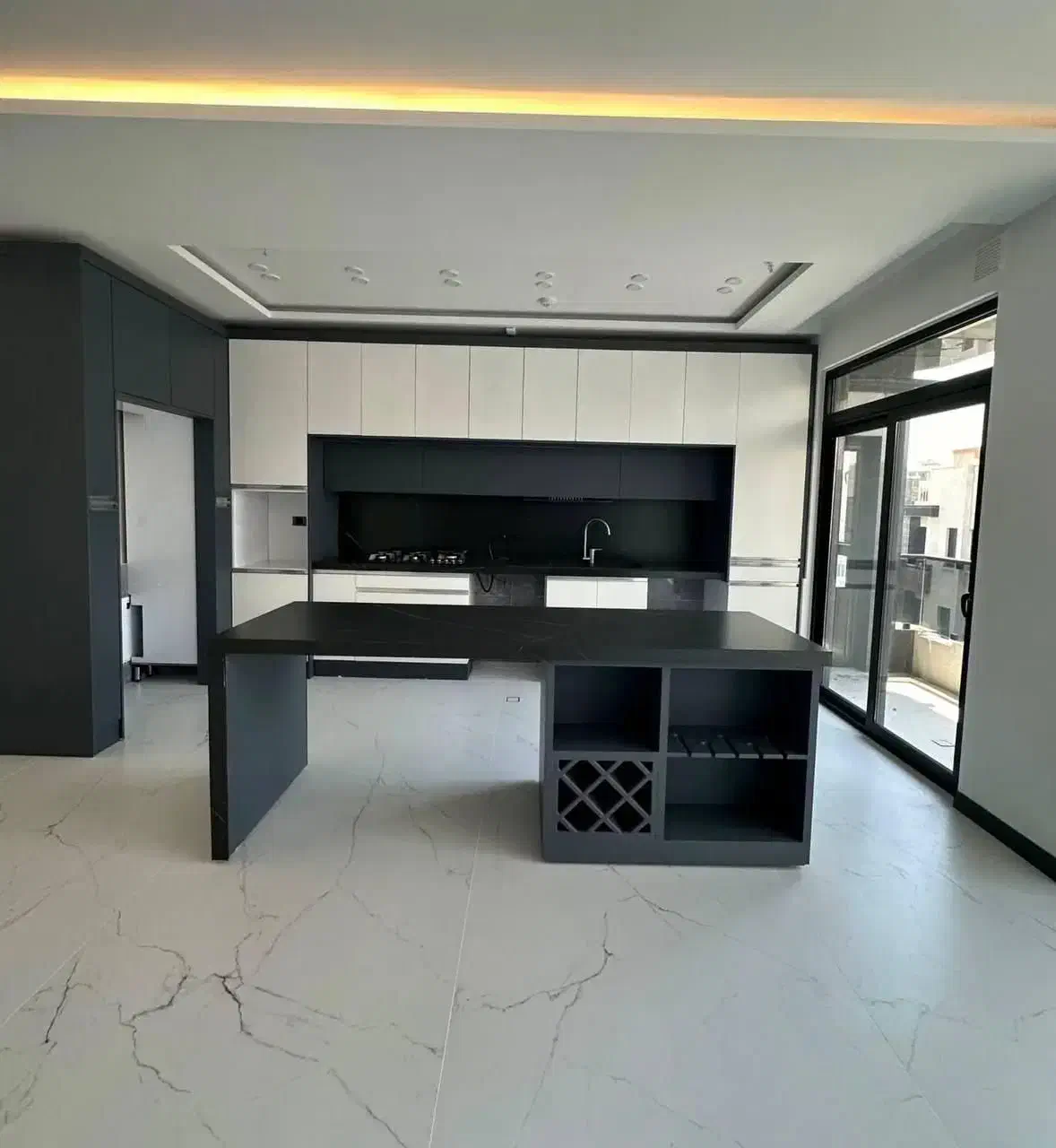 تاپ لوکیشن جنت آباد«۸۳ متر »۴ باغ /۳ ساله