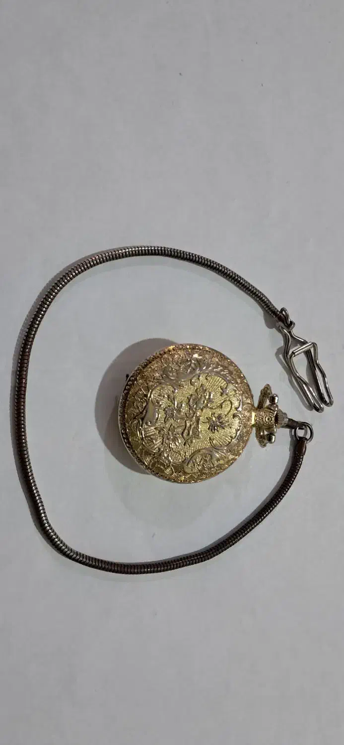 ساعت جیبی|ساعت|گرگان, |دیوار