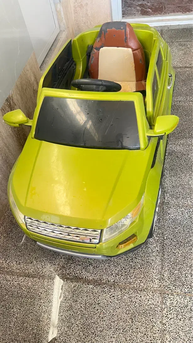 ماشین شارژی|اسباببازی|شاهینشهر, خانه کارگر|دیوار