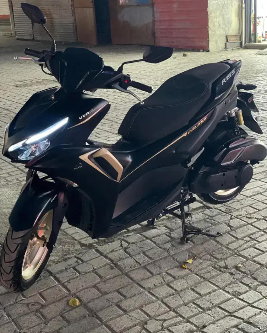 گلکسی ایروکس|موتورسیکلت|مشهد, سیلو|دیوار