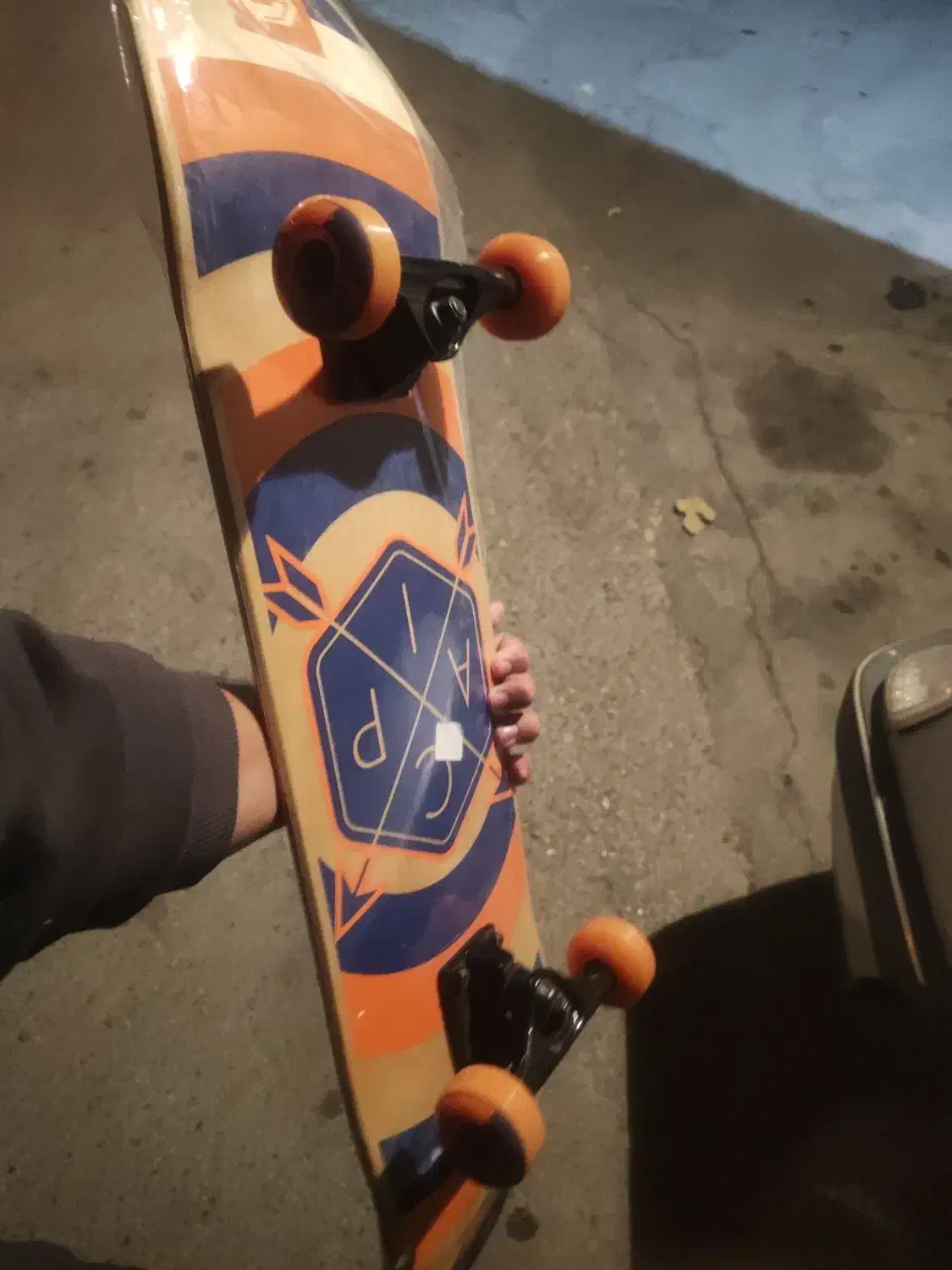 اسکیت برد حرفه ای نو نو زیر قیمت|دوچرخه، اسکیت، اسکوتر|کرمان, |دیوار