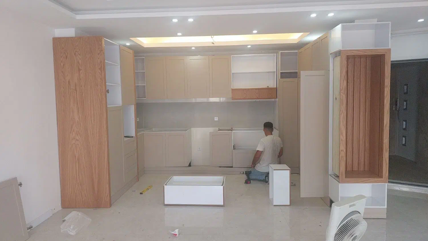 سازنده و نصاب کابینت و کمد دیواری و سرویس خواب|خدمات پیشه و مهارت|گنبد کاووس, |دیوار