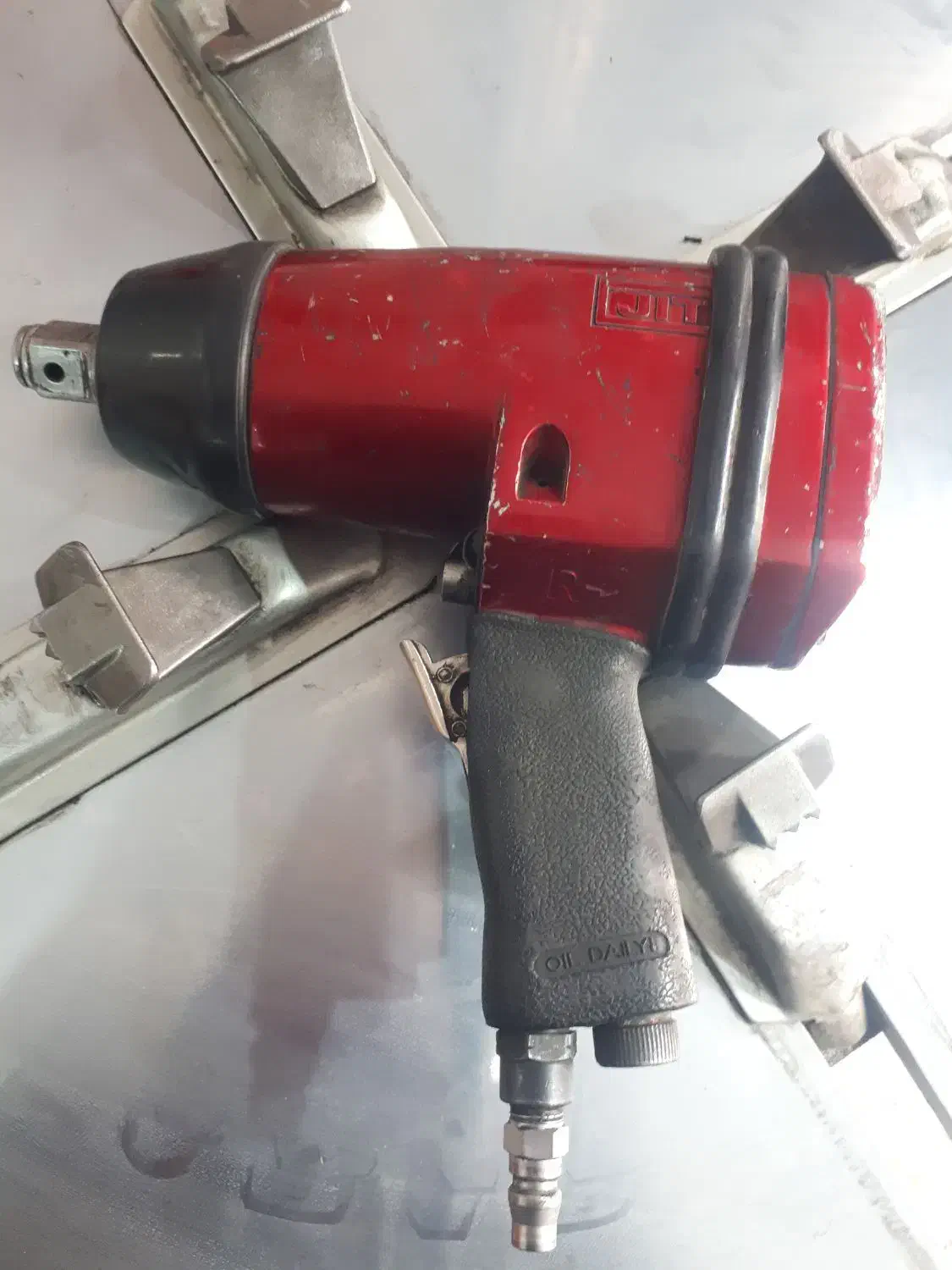 بکس بادی ۳/۴|ابزارآلات|اندیشه, اندیشه فاز ۴|دیوار