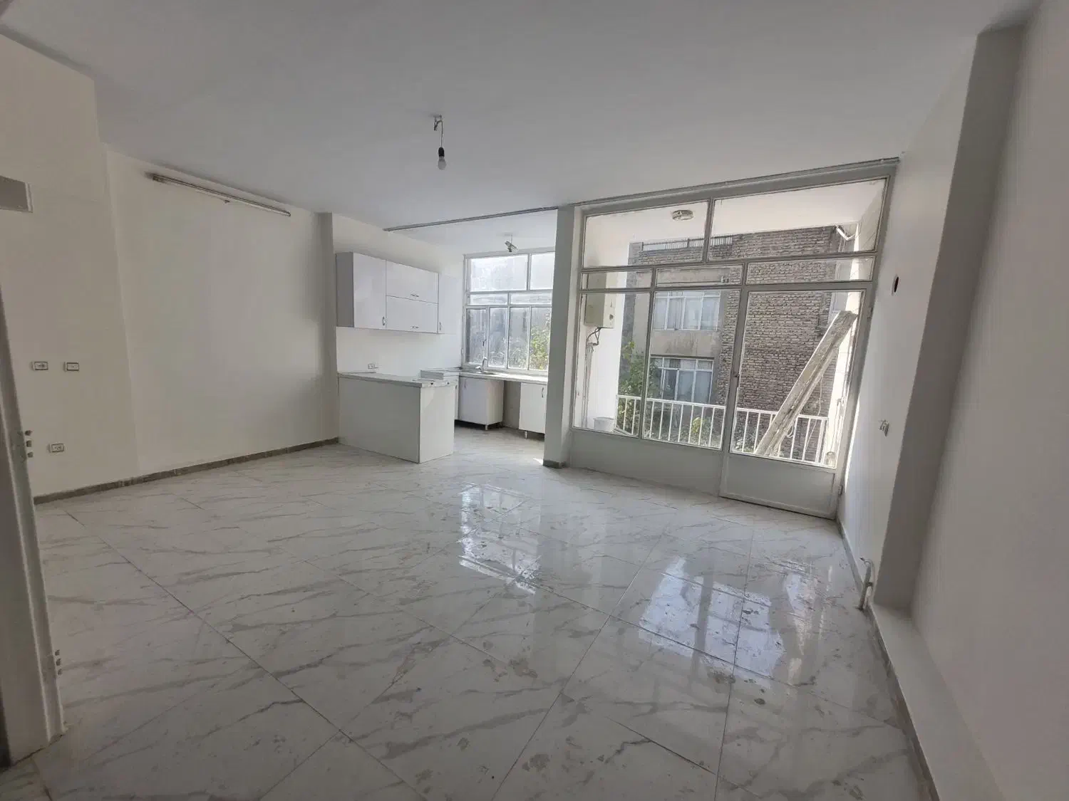 ۹۵ متر ۲ خواب میدان امام رضا بازسازی شده|اجارهٔ آپارتمان|تهران, مجیدیه|دیوار