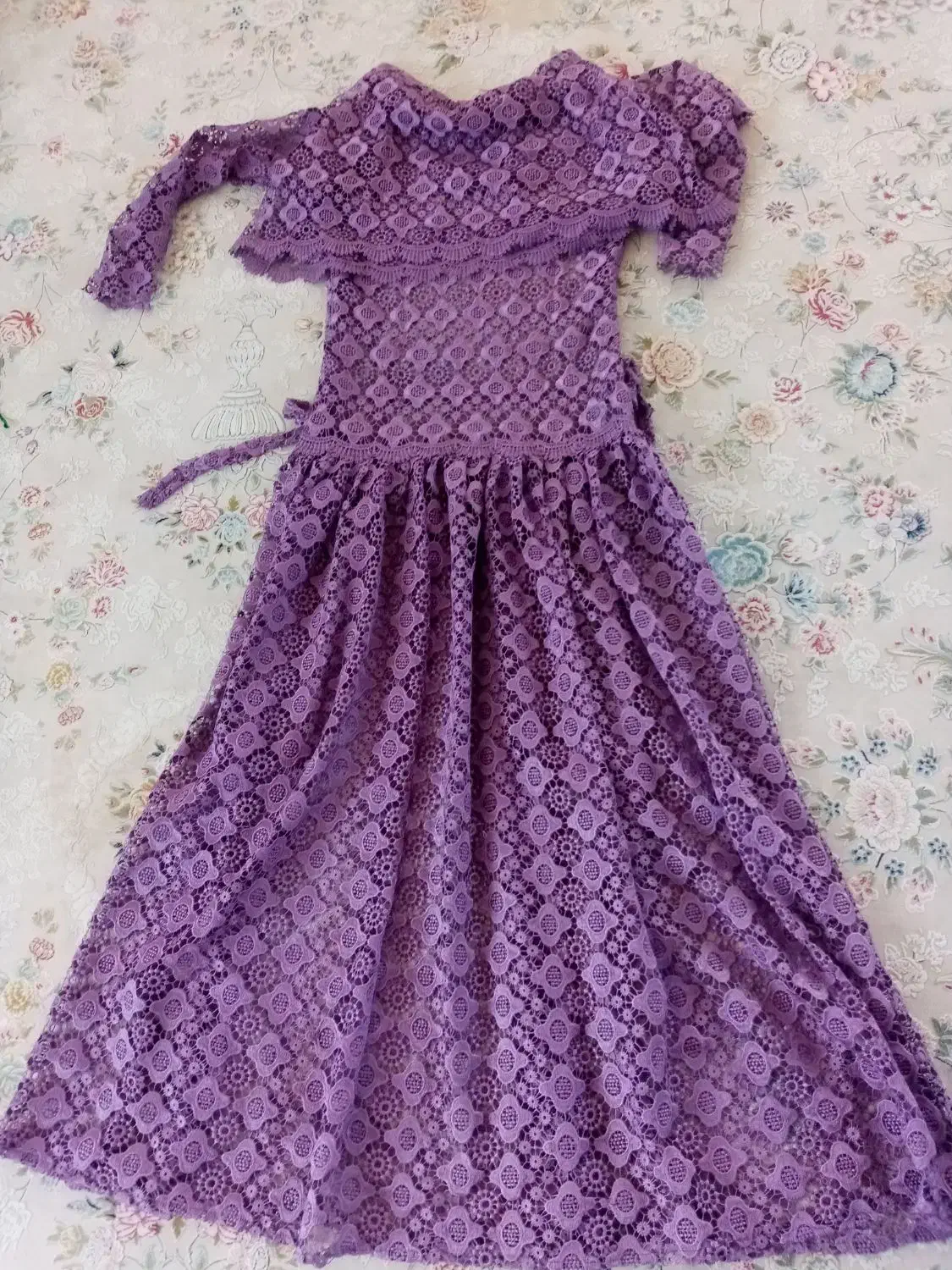 لباس سقزی|لباس|مریوان, |دیوار