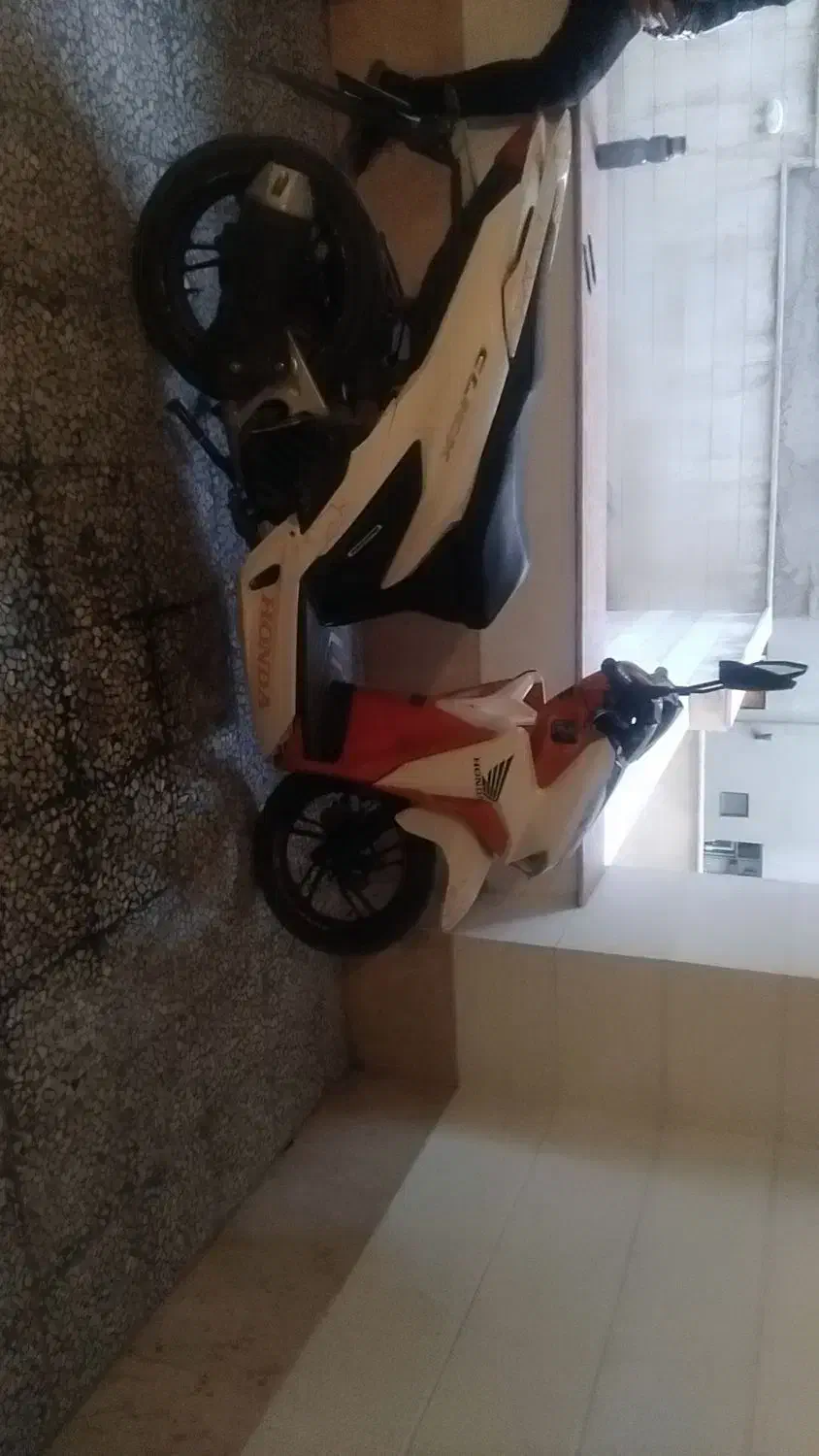 کلیک سفید|موتورسیکلت|کرج, باغستان|دیوار