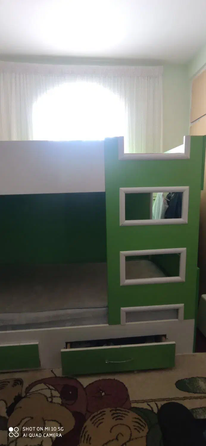 تخت دو طبقه چوبی با کمد لباس|تخت و سرویس خواب|بم, |دیوار