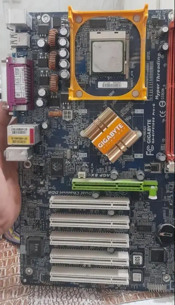 بازیافت قطعات کامپیوتر|قطعات و لوازم جانبی رایانه|لنجان, |دیوار