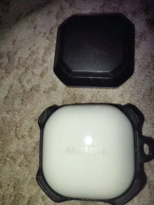 کیش شارژر گلکسی بادز ۲|لوازم جانبی موبایل و تبلت|تهران, جیحون|دیوار