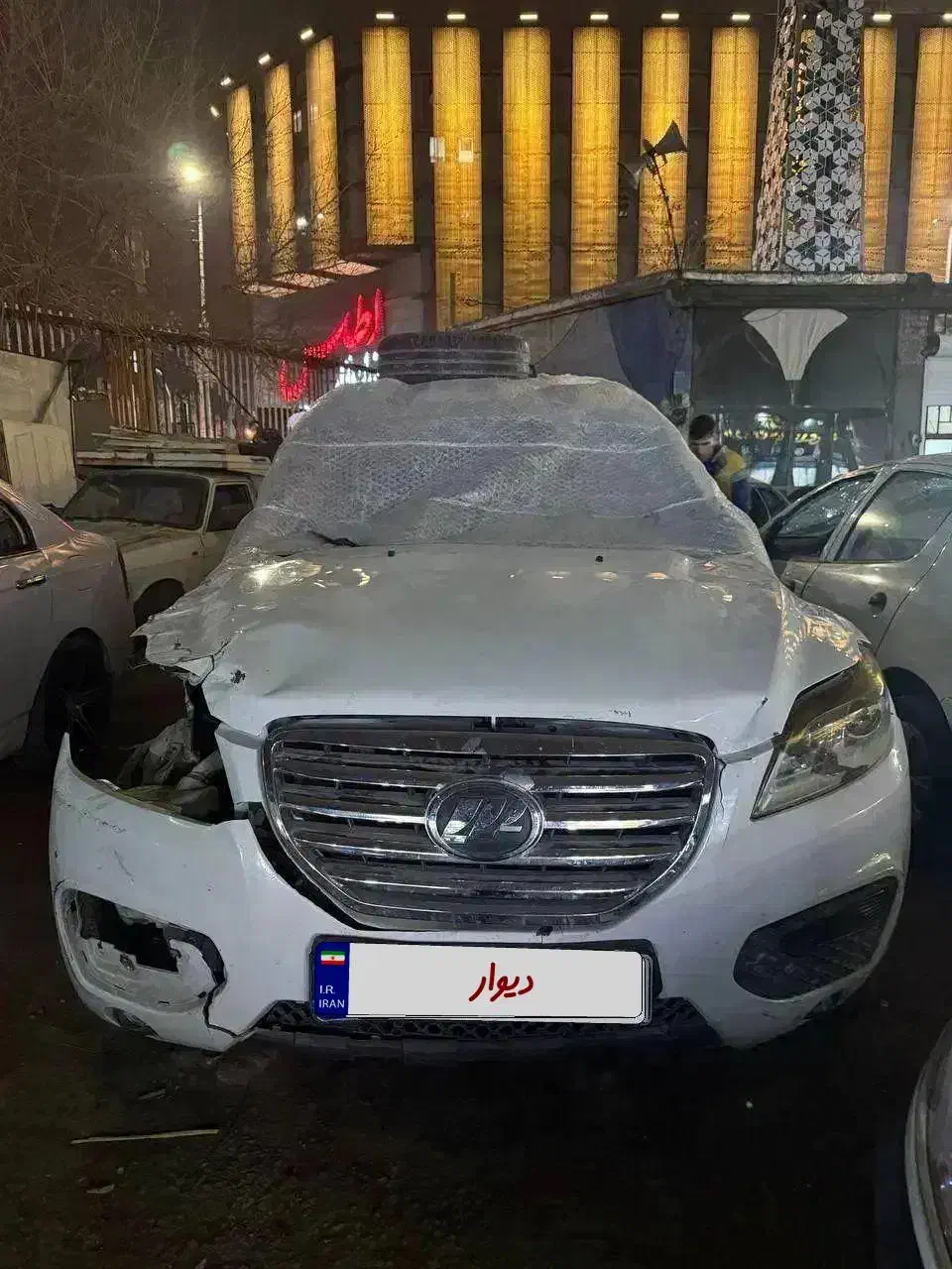 تصادفی x60 مدل1394 شاسی پلمپ|خودرو سواری و وانت|مشهد, کوی المهدی|دیوار