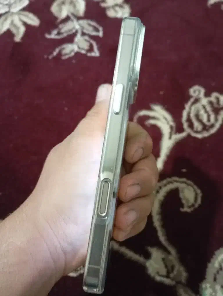 آیفون ۱۶پرومکس ۲۵۶گیگ|موبایل|جیرفت, |دیوار