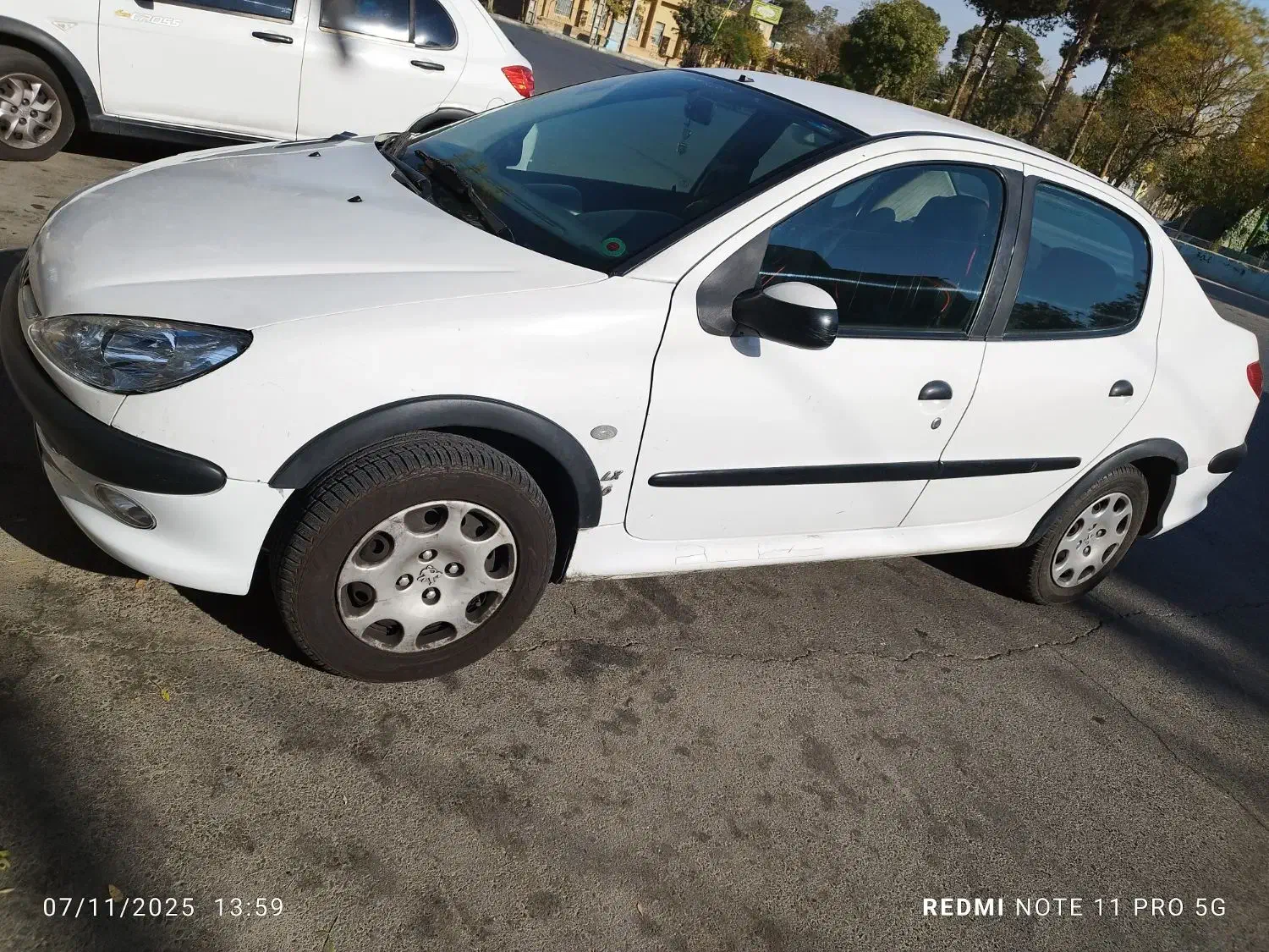 پژو ۲۰۶ صندوقدار v8 مدل ۹۰|خودرو سواری و وانت|اسلام‌شهر, شهرک مصطفی خمینی|دیوار