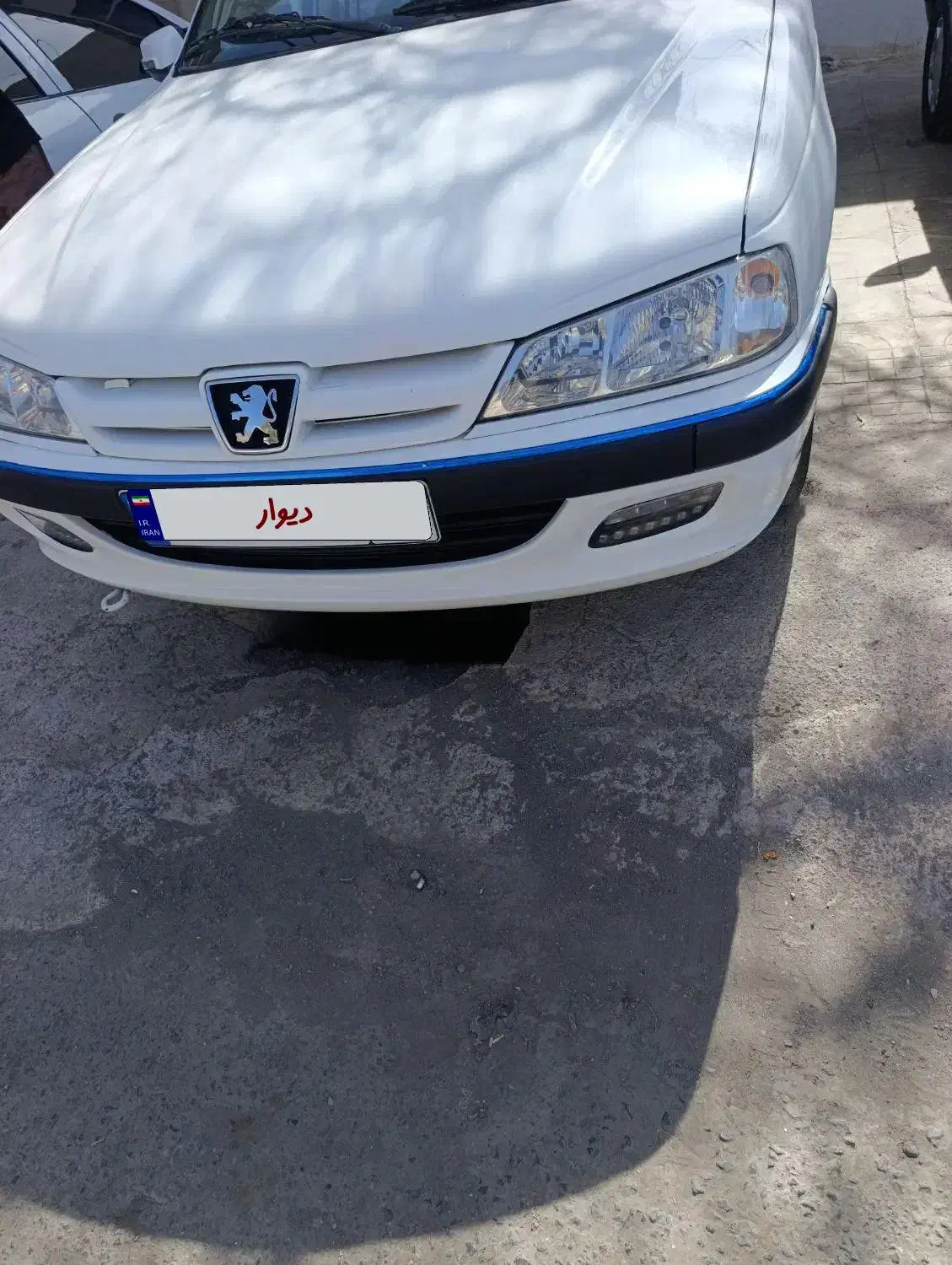 پژو پارس 402 بم|خودرو سواری و وانت|بم, |دیوار