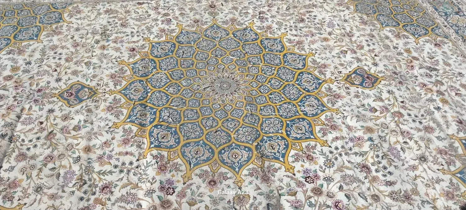 فرش دستبافت ۲۴ متری طرح اصفهان|فرش|تهران, مخصوص|دیوار