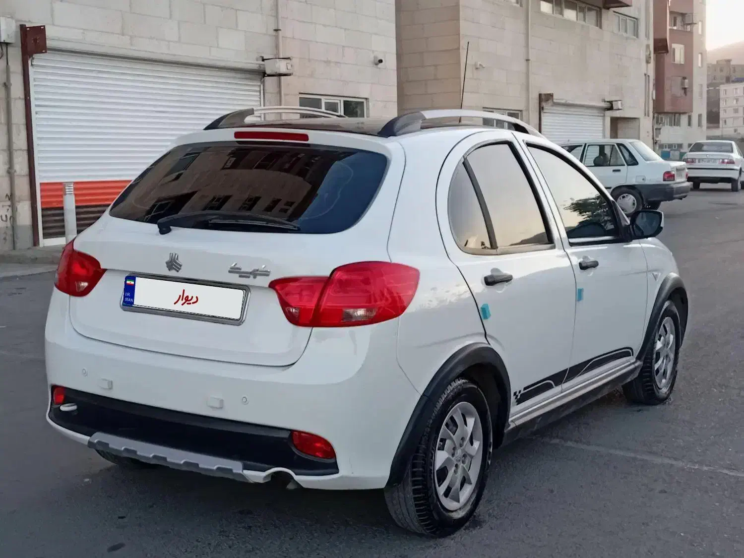 کویک R-1402|خودرو سواری و وانت|سنندج, |دیوار